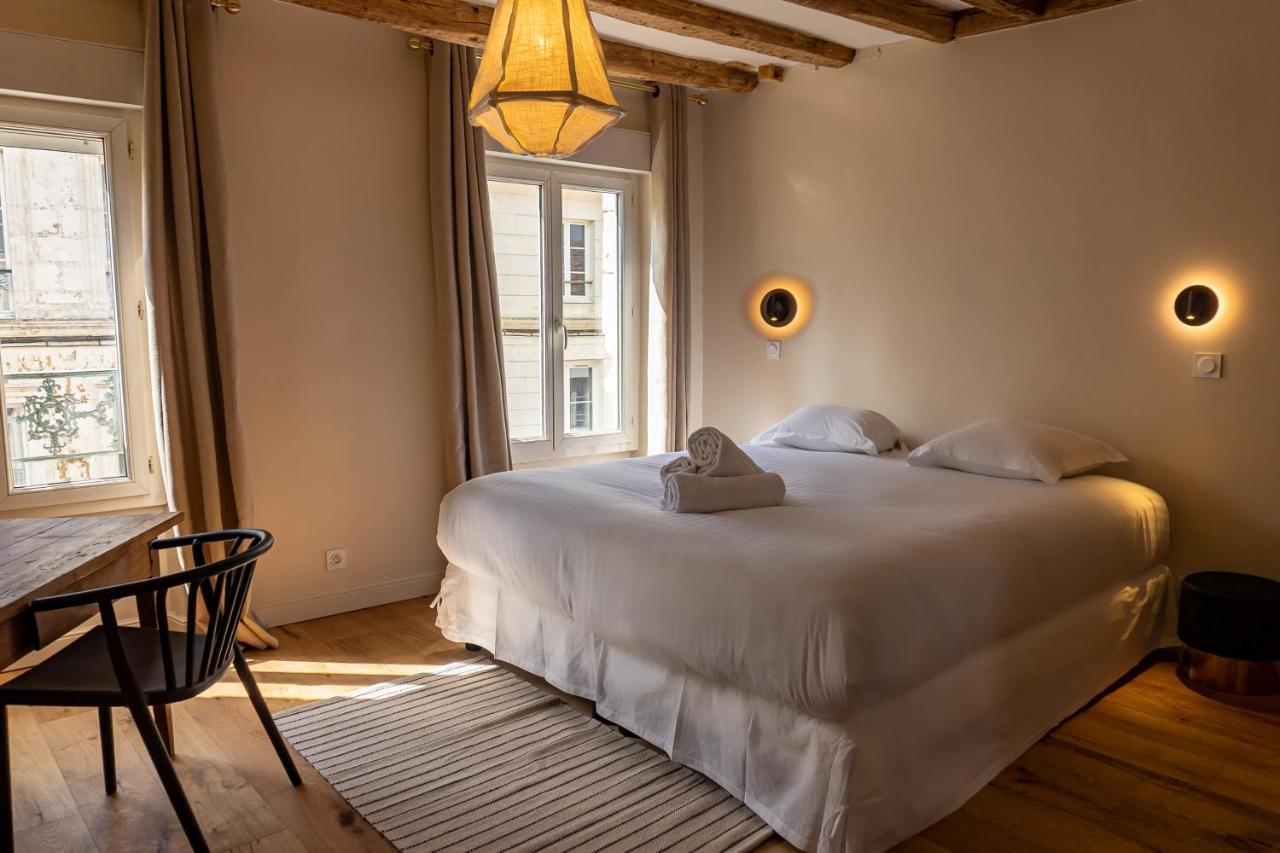 Les Nids Perches - Rue Sainte Croix Apartman Mortagne-au-Perche Kültér fotó