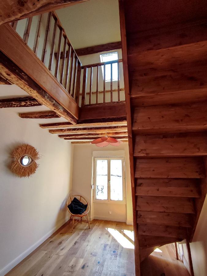 Les Nids Perches - Rue Sainte Croix Apartman Mortagne-au-Perche Kültér fotó