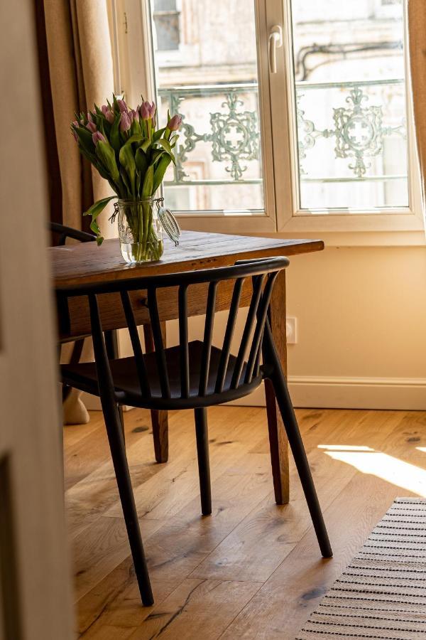 Les Nids Perches - Rue Sainte Croix Apartman Mortagne-au-Perche Kültér fotó